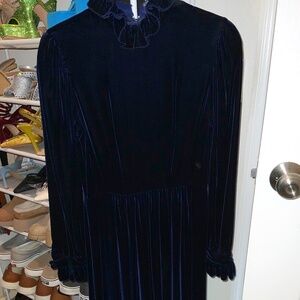 Vintage Navy Blue Velvet Dress
